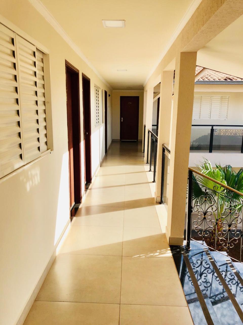 Porto Verde Hotel Lins Exterior photo